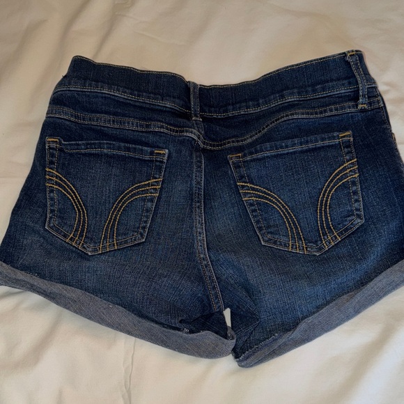 Hollister Women's Indigo Jean Shorts - Picture 5 of 5